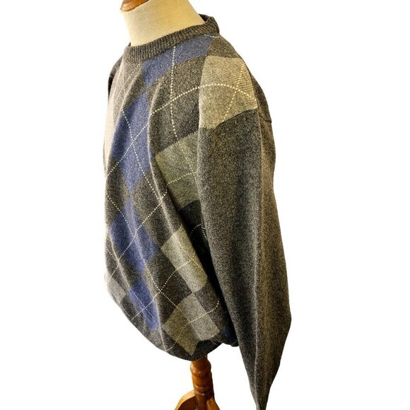 Jos A Bank Argyle Pullover Sweater Men XL Crew Neck Lambs Wool Blnd Blue on Gray - Picture 5 of 9